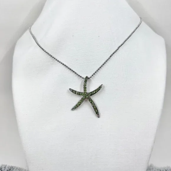 Green Jeweled Starfish Pendant Silver Tone 16” Ball Chain Necklace - Picture 3 of 7